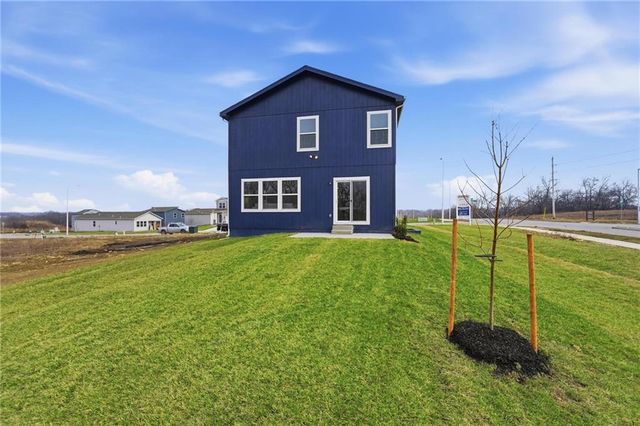 773 Creekmoor Drive, Raymore, MO 64083