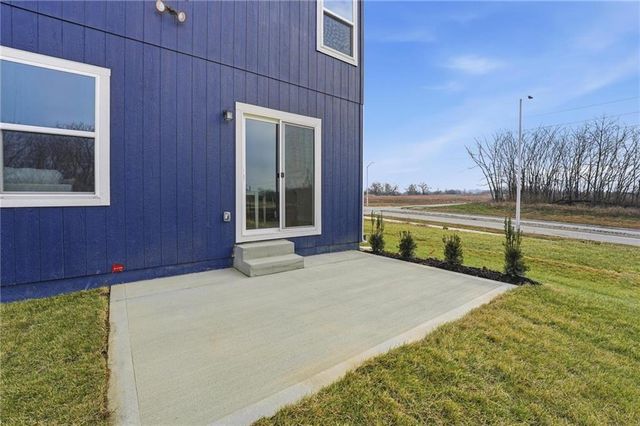 773 Creekmoor Drive, Raymore, MO 64083