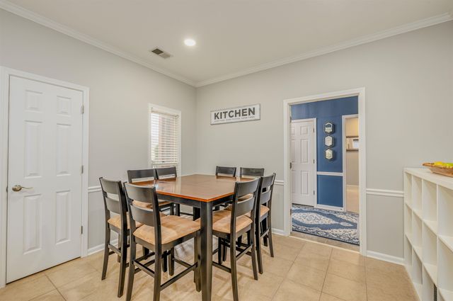 946 SPINNAKER LN, Cordova, TN 38018