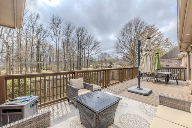 946 SPINNAKER LN, Cordova, TN 38018