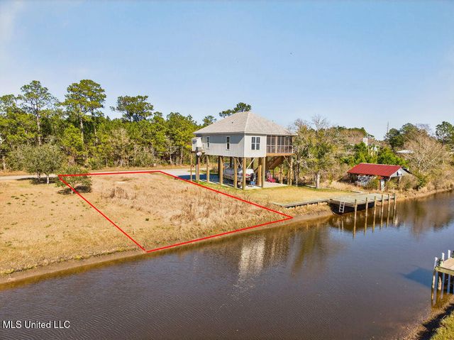 Kament Street, Bay Saint Louis, MS 39520