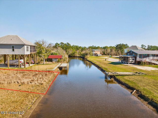 Kament Street, Bay Saint Louis, MS 39520