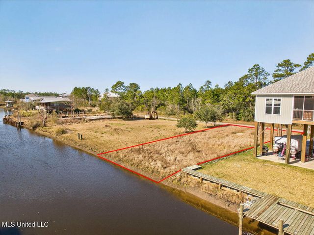 Kament Street, Bay Saint Louis, MS 39520