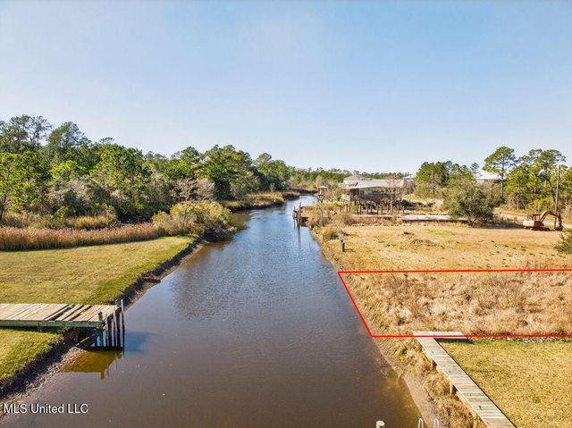 Kament Street, Bay Saint Louis, MS 39520