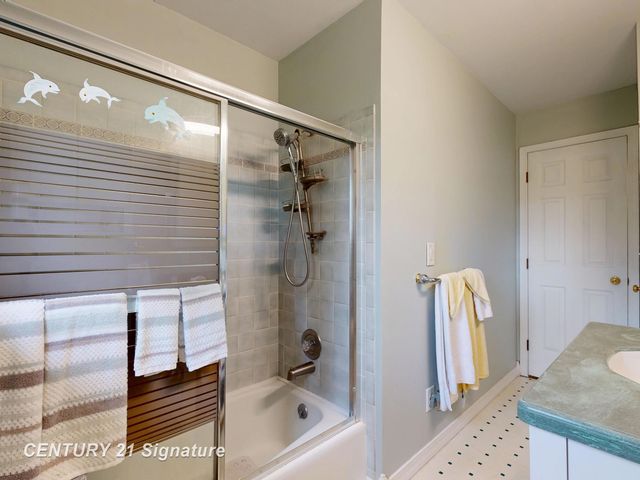 10371 Tittabawassee Road, Freeland, MI 48623