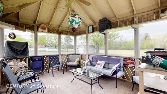 10371 Tittabawassee Road, Freeland, MI 48623