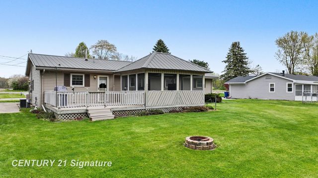 10371 Tittabawassee Road, Freeland, MI 48623