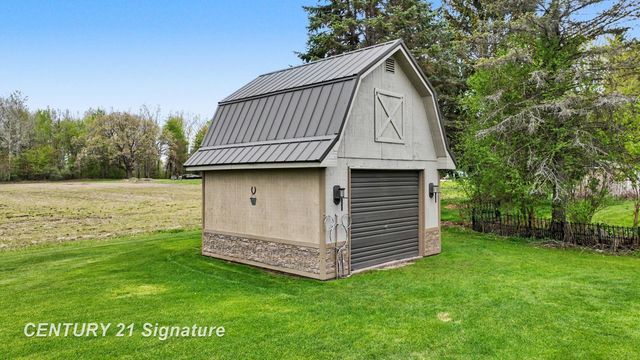 10371 Tittabawassee Road, Freeland, MI 48623