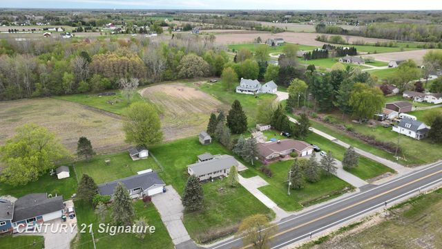 10371 Tittabawassee Road, Freeland, MI 48623