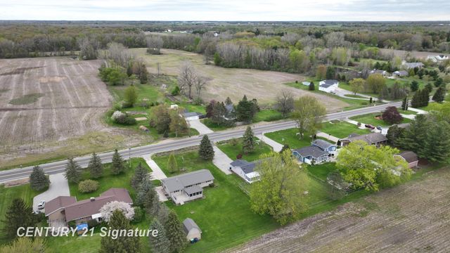 10371 Tittabawassee Road, Freeland, MI 48623
