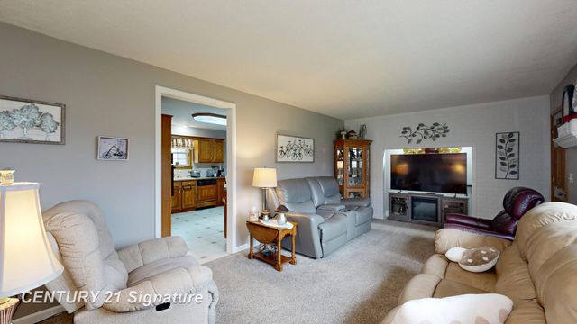 10371 Tittabawassee Road, Freeland, MI 48623