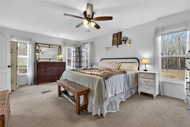 5672 Woodlin Road, Lula, GA 30554