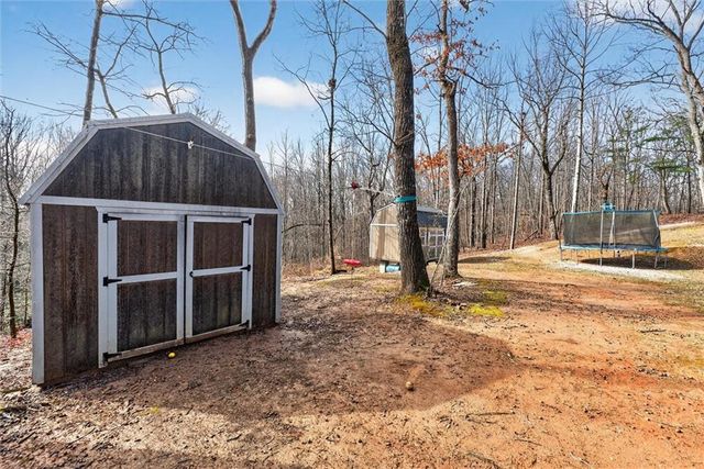 5672 Woodlin Road, Lula, GA 30554