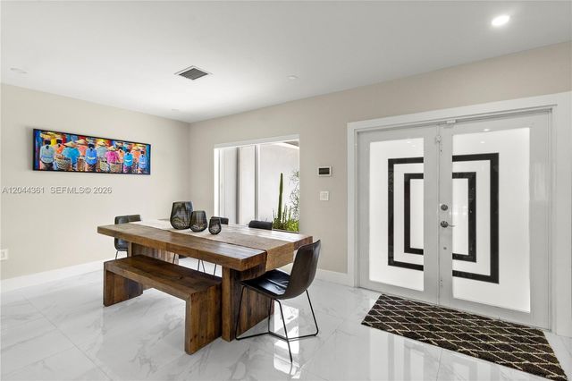 12900 SW 112th Ave, Miami, FL 33176