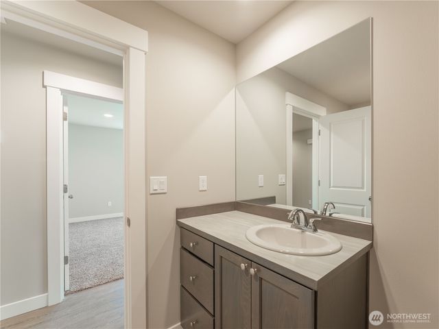 2426 2nd Street SE, East Wenatchee, WA 98802