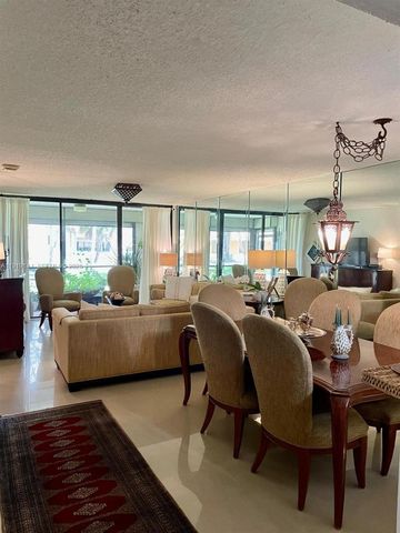 8592 W Sunrise Boulevard 111, Plantation, FL 33322