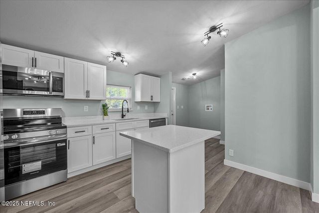 316 SHEILA Avenue, Interlachen, FL 32148