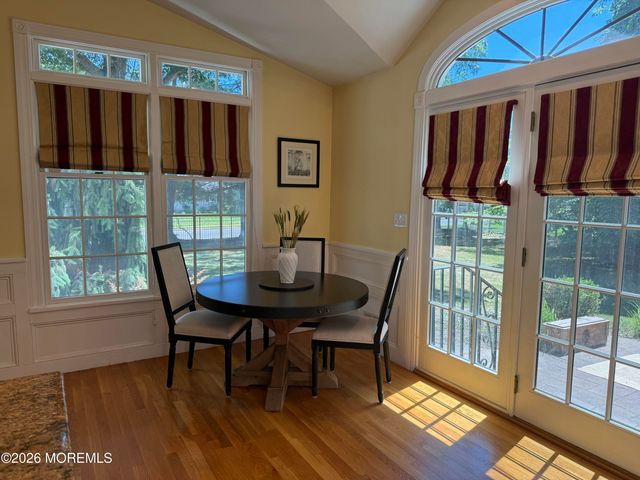 14 Silverbrook Place, Lincroft, NJ 07738
