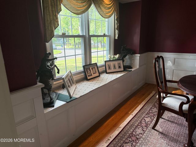 14 Silverbrook Place, Lincroft, NJ 07738