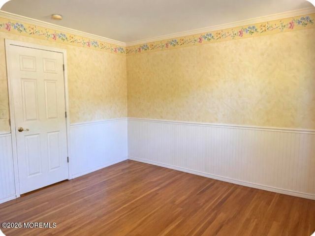 14 Silverbrook Place, Lincroft, NJ 07738