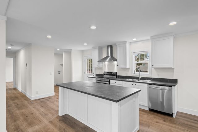 2409 Satellite Circle, Conway, SC 29526