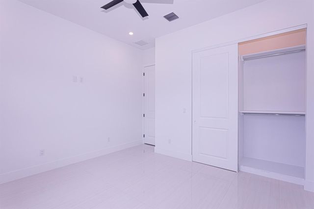 6574 Rigger Road, Lake Worth, FL 33462