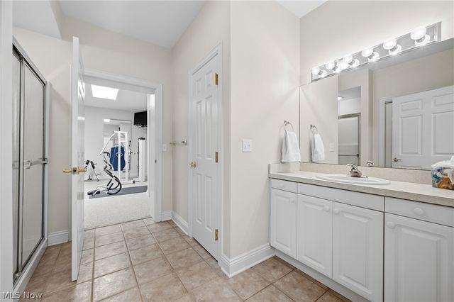 427 Diana Court, Highland Heights, OH 44143
