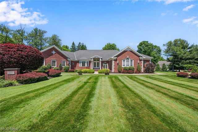 427 Diana Court, Highland Heights, OH 44143