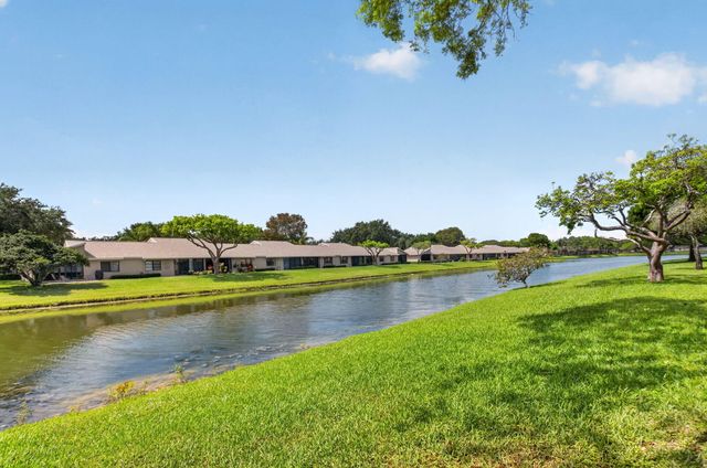 8282 Springlake Drive, Boca Raton, FL 33496