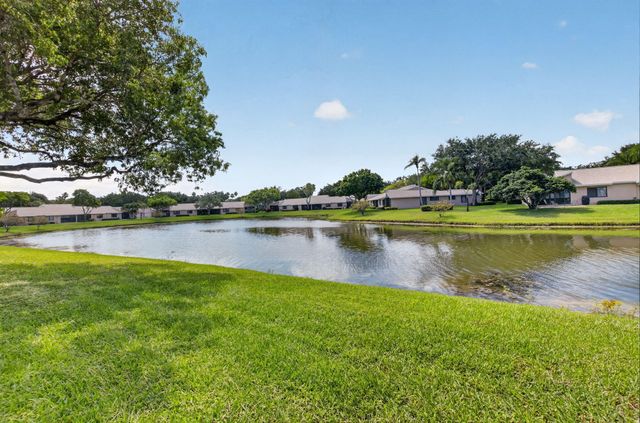 8282 Springlake Drive, Boca Raton, FL 33496