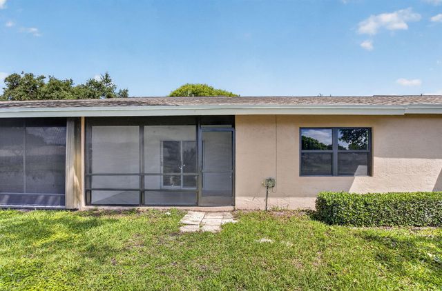 8282 Springlake Drive, Boca Raton, FL 33496