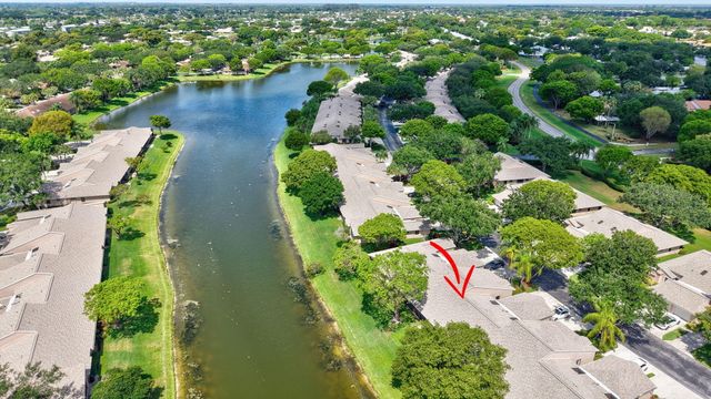 8282 Springlake Drive, Boca Raton, FL 33496