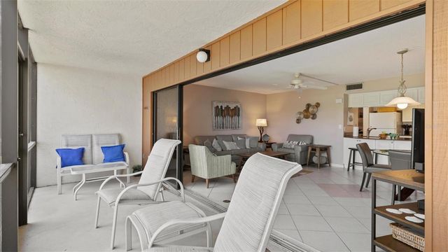 1700 COVE II PLACE 310, Sarasota, FL 34242