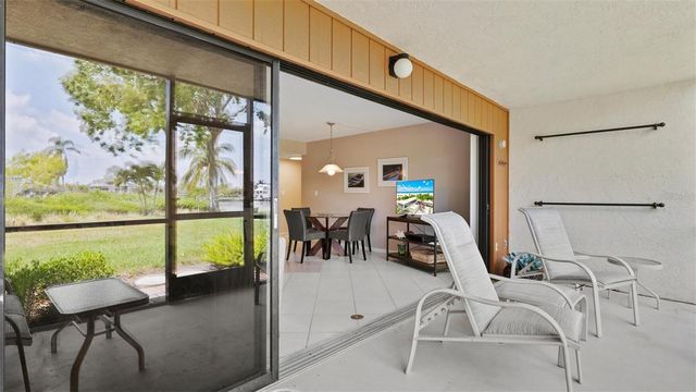 1700 COVE II PLACE 310, Sarasota, FL 34242