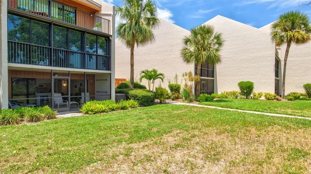 1700 COVE II PLACE 310, Sarasota, FL 34242