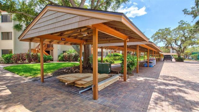 1700 COVE II PLACE 310, Sarasota, FL 34242