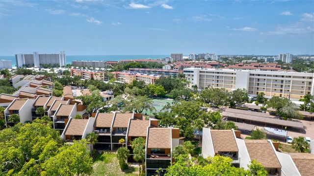 1700 COVE II PLACE 310, Sarasota, FL 34242
