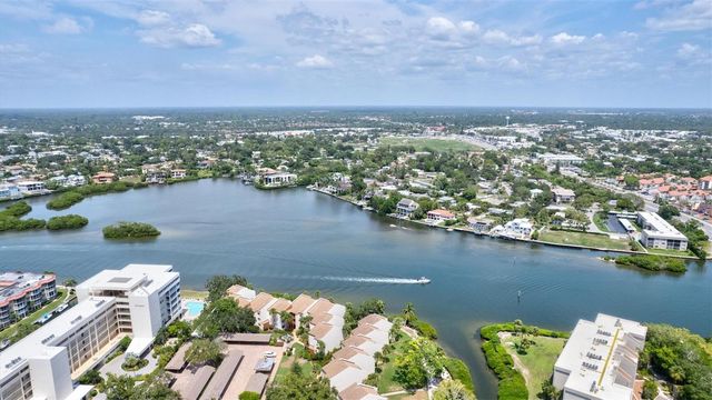 1700 COVE II PLACE 310, Sarasota, FL 34242