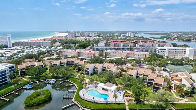 1700 COVE II PLACE 310, Sarasota, FL 34242
