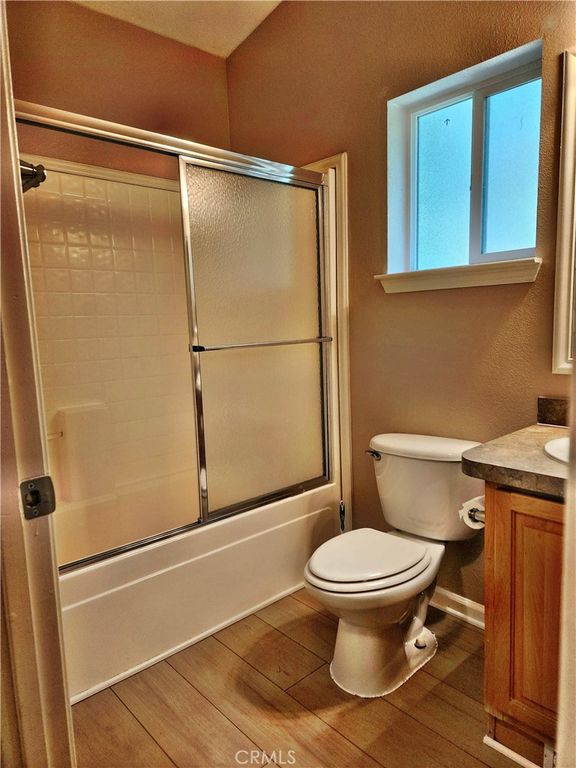 Image 33 of property listing at 14844 Crescent Drive, Magalia, CA 95954