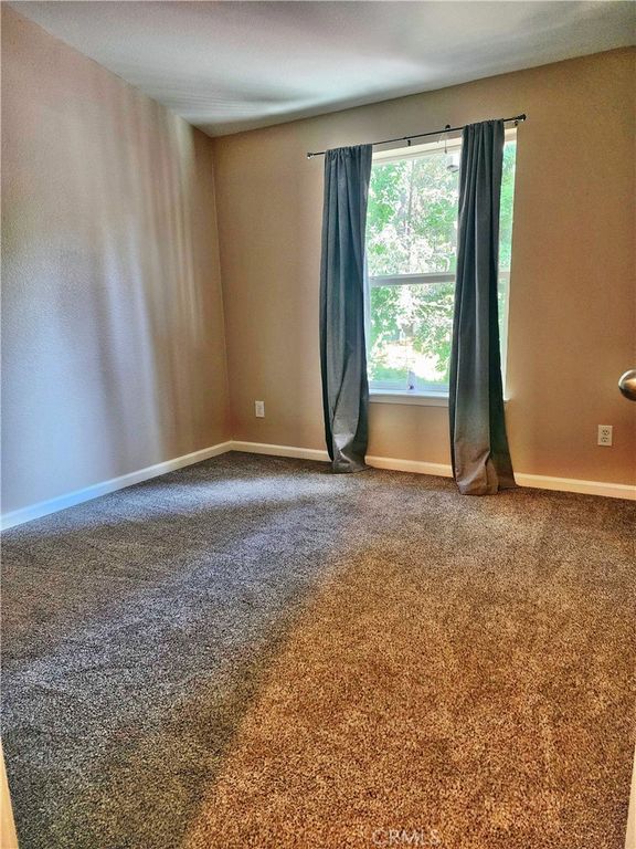 Image 35 of property listing at 14844 Crescent Drive, Magalia, CA 95954