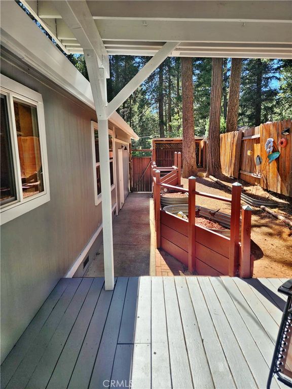 Image 46 of property listing at 14844 Crescent Drive, Magalia, CA 95954
