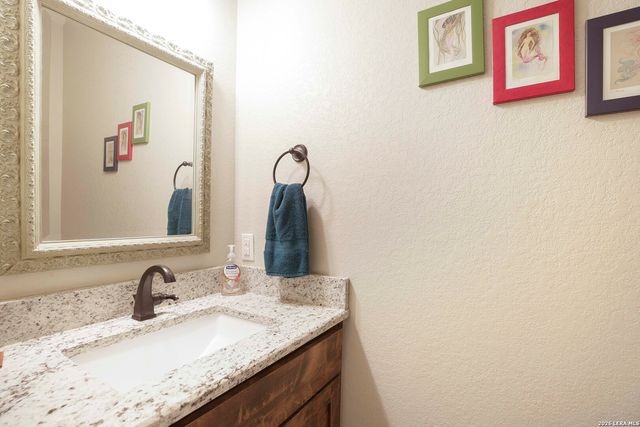 139 JACKSON CRK, Canyon Lake, TX 78133