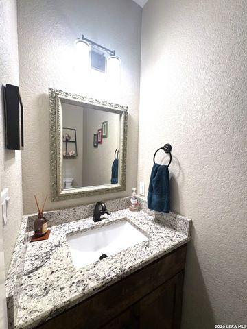 139 JACKSON CRK, Canyon Lake, TX 78133