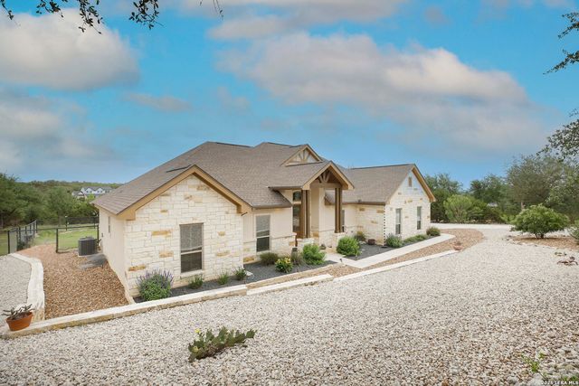 139 JACKSON CRK, Canyon Lake, TX 78133
