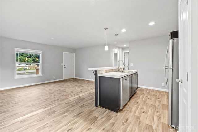 2910 E Myrtle Street, Port Angeles, WA 98362