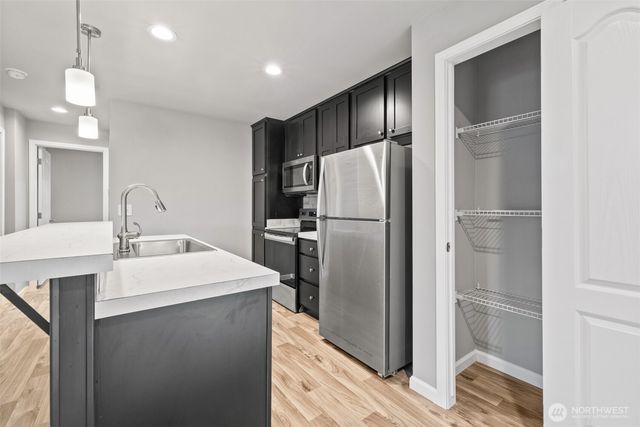 2910 E Myrtle Street, Port Angeles, WA 98362