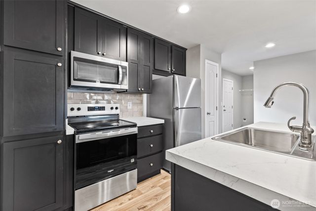 2910 E Myrtle Street, Port Angeles, WA 98362