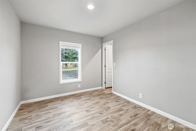 2910 E Myrtle Street, Port Angeles, WA 98362