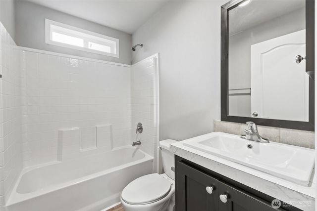 2910 E Myrtle Street, Port Angeles, WA 98362